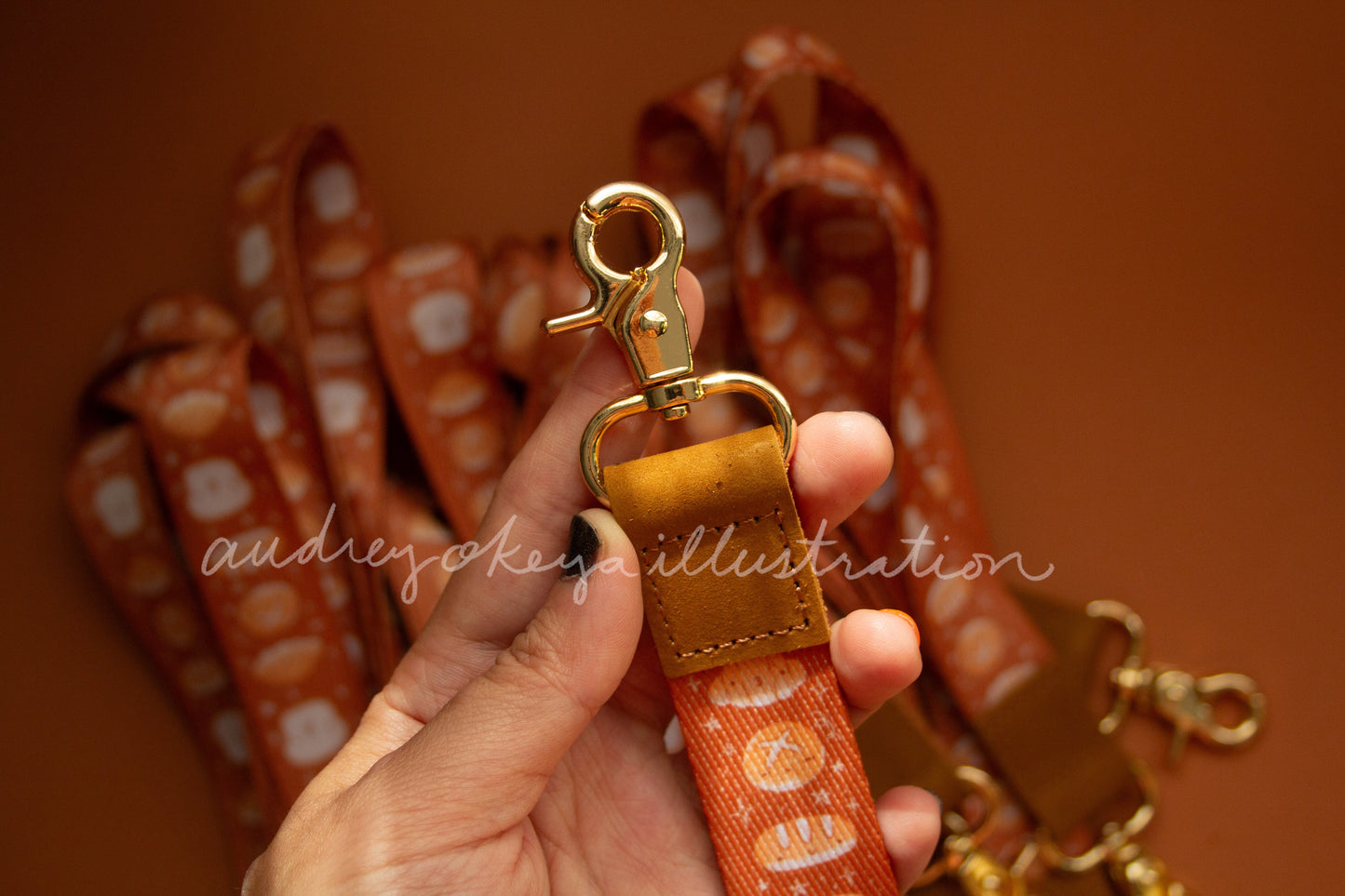 Bread Little Lanyard