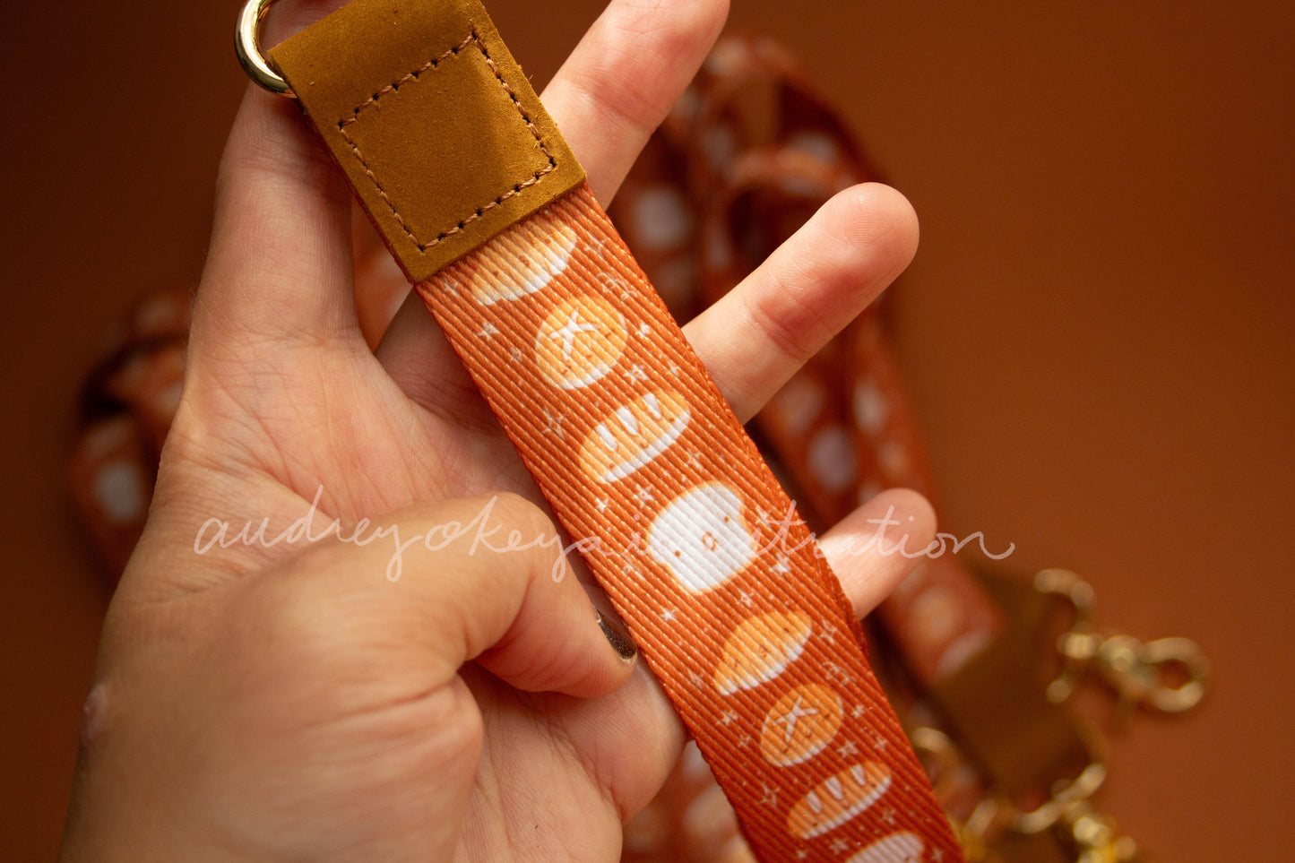 Bread Little Lanyard